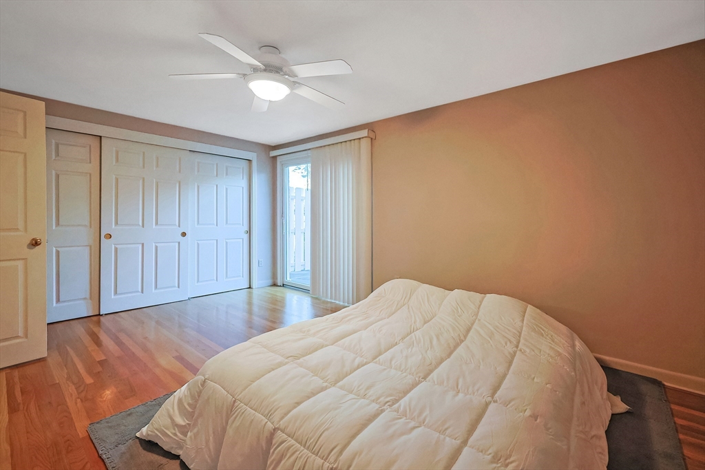 224 School St # 11