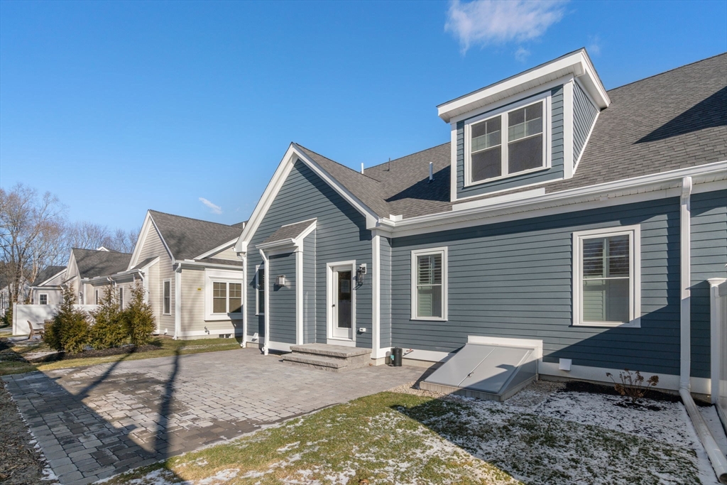 8 Damon Road # 21