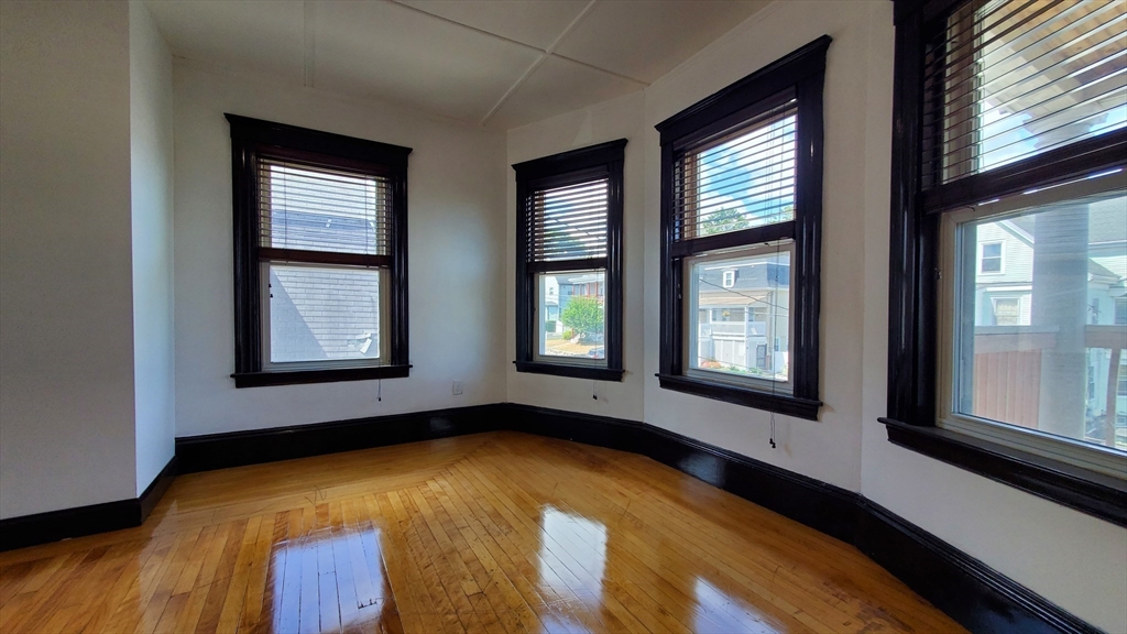 74 Grant St # 1