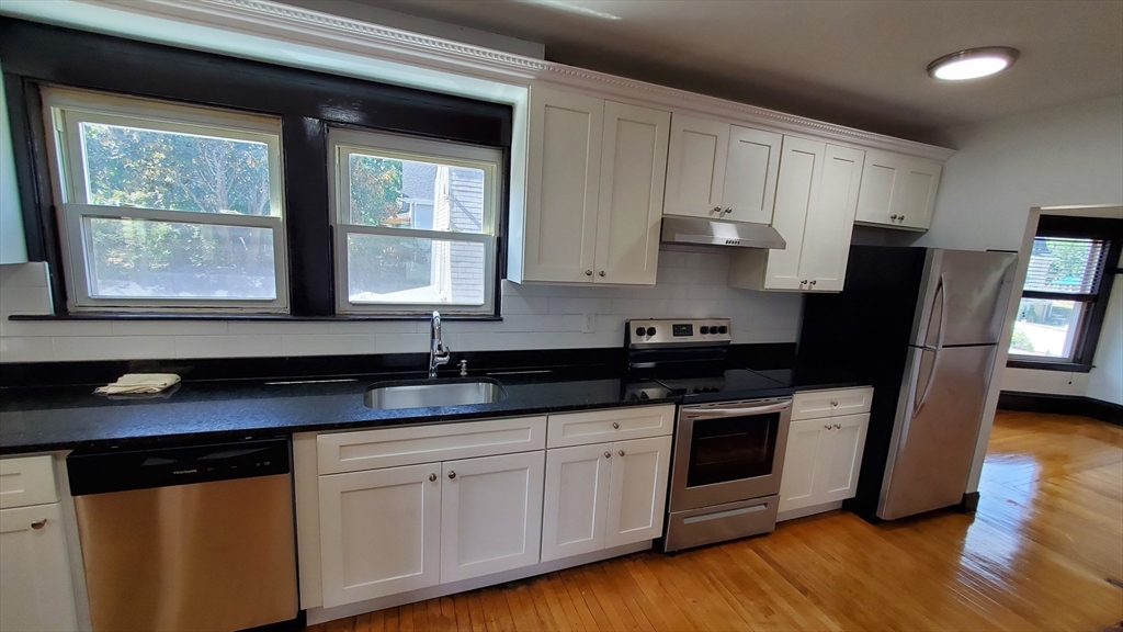 74 Grant St # 1