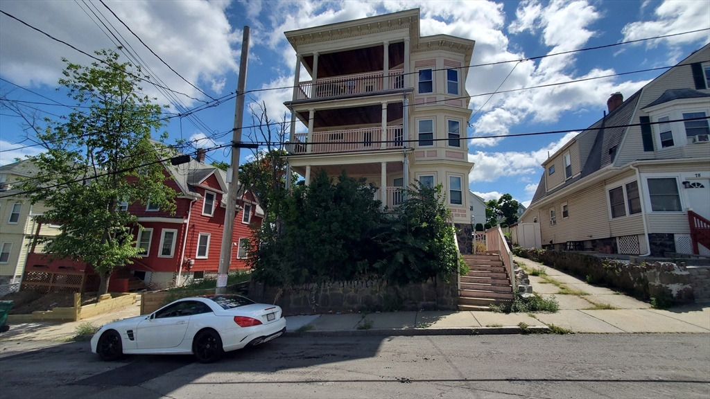 74 Grant St # 1