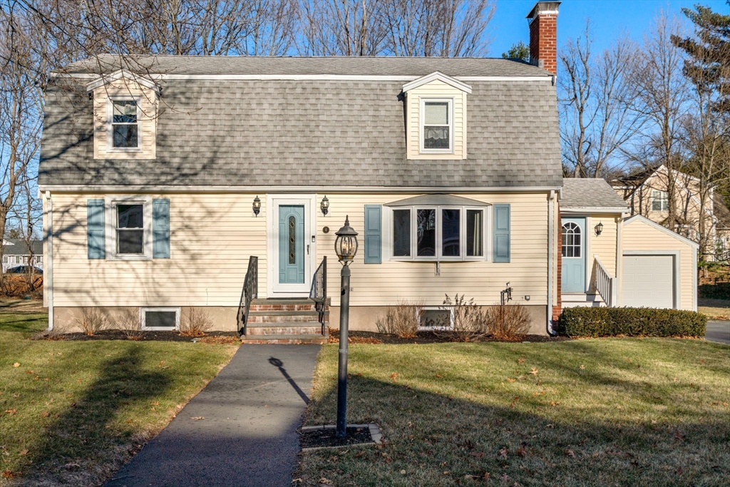 4 Kingsbury Rd