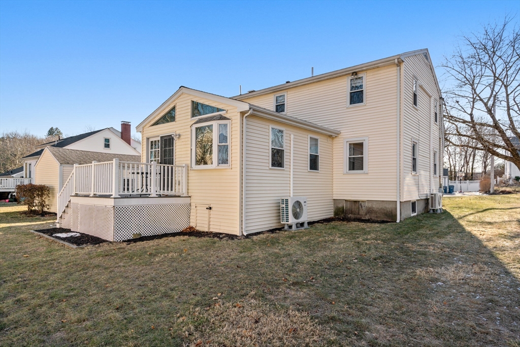4 Kingsbury Rd