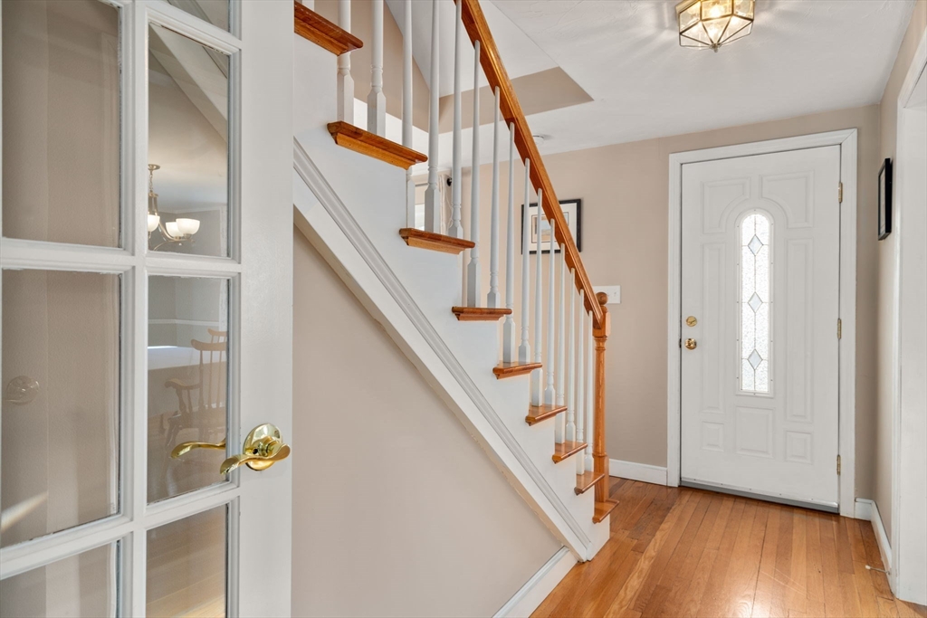 4 Kingsbury Rd