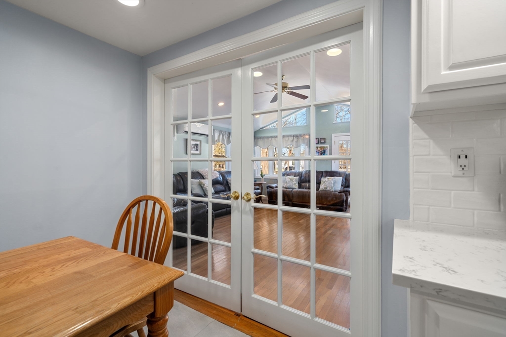 4 Kingsbury Rd