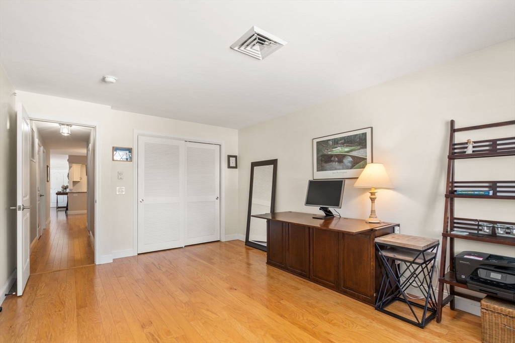 7 Rainbow Pond Dr # 6