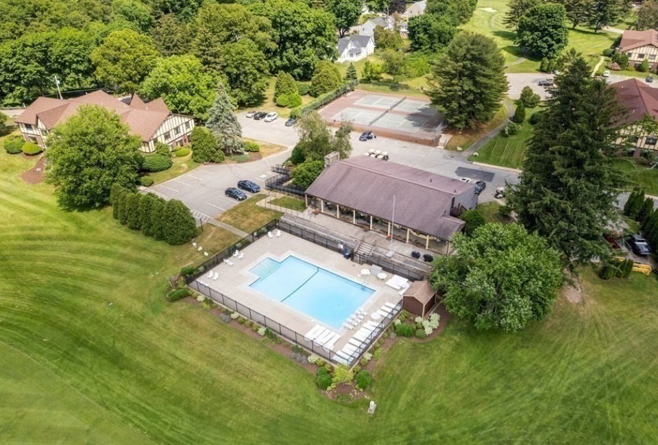 7 Rainbow Pond Dr # 6