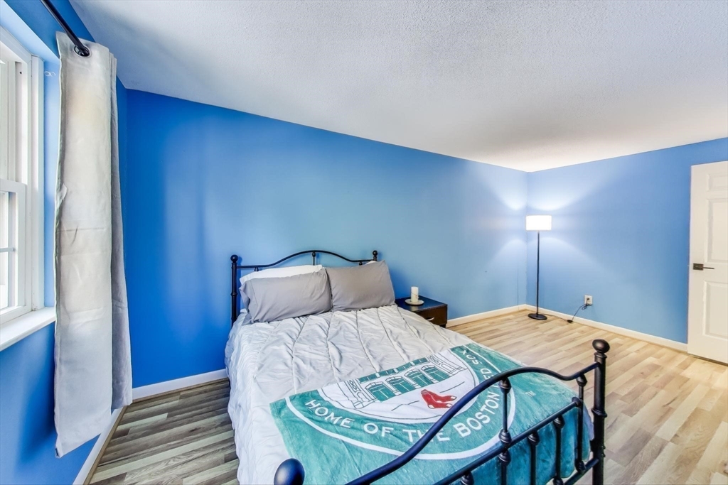 9 Hemlock Cir # 9
