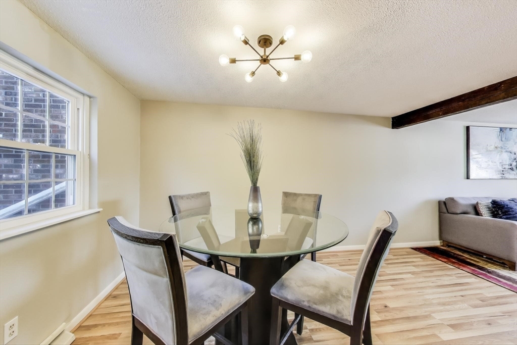 9 Hemlock Cir # 9