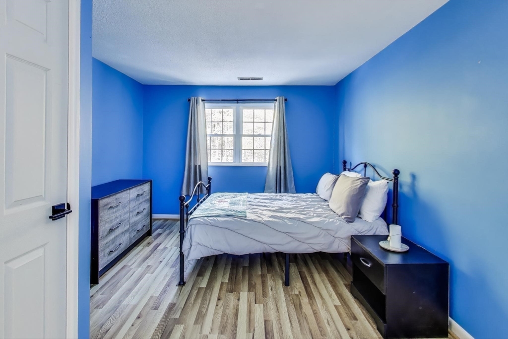 9 Hemlock Cir # 9