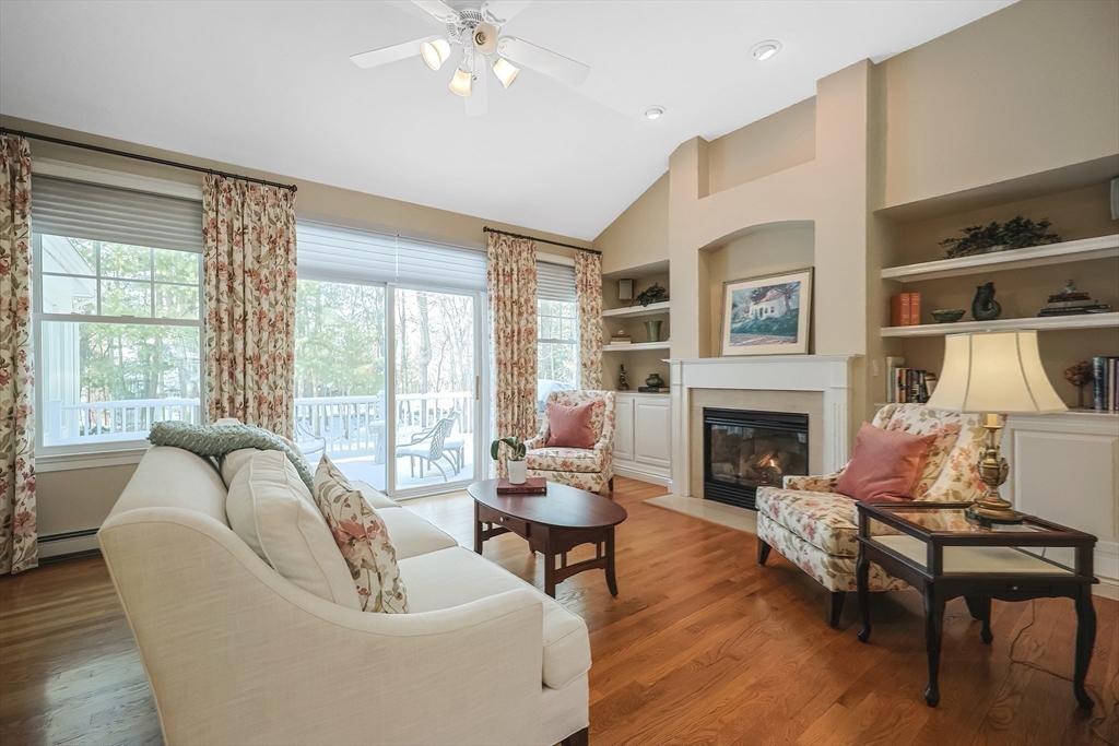 1 Bridlefield Lane