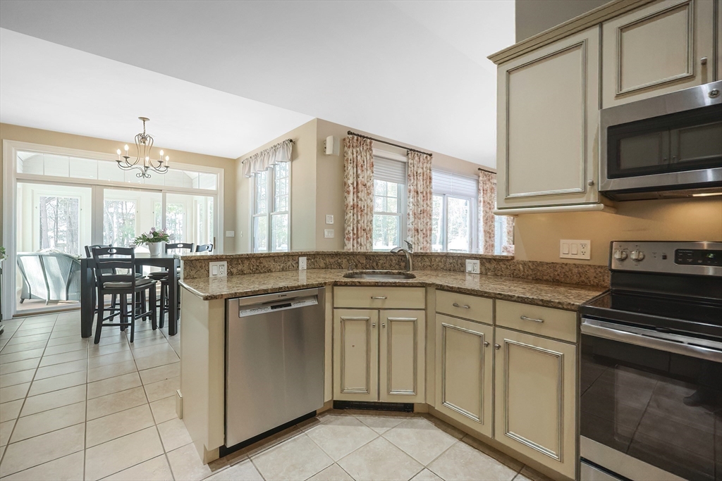1 Bridlefield Lane