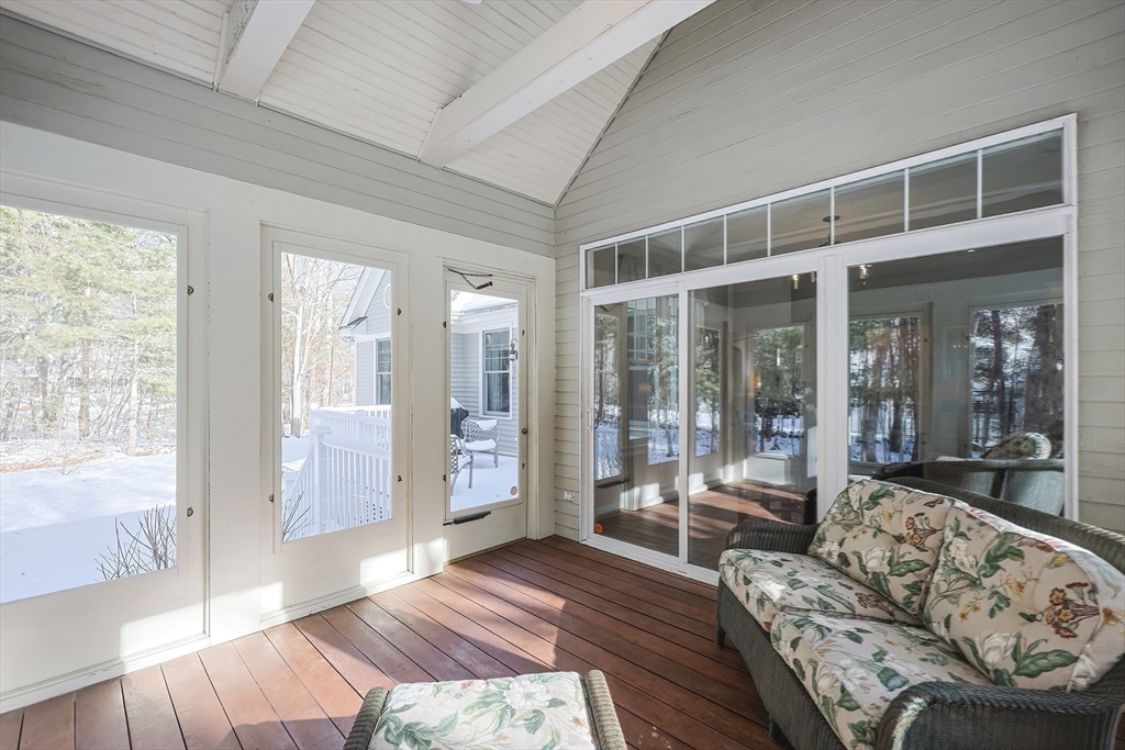 1 Bridlefield Lane