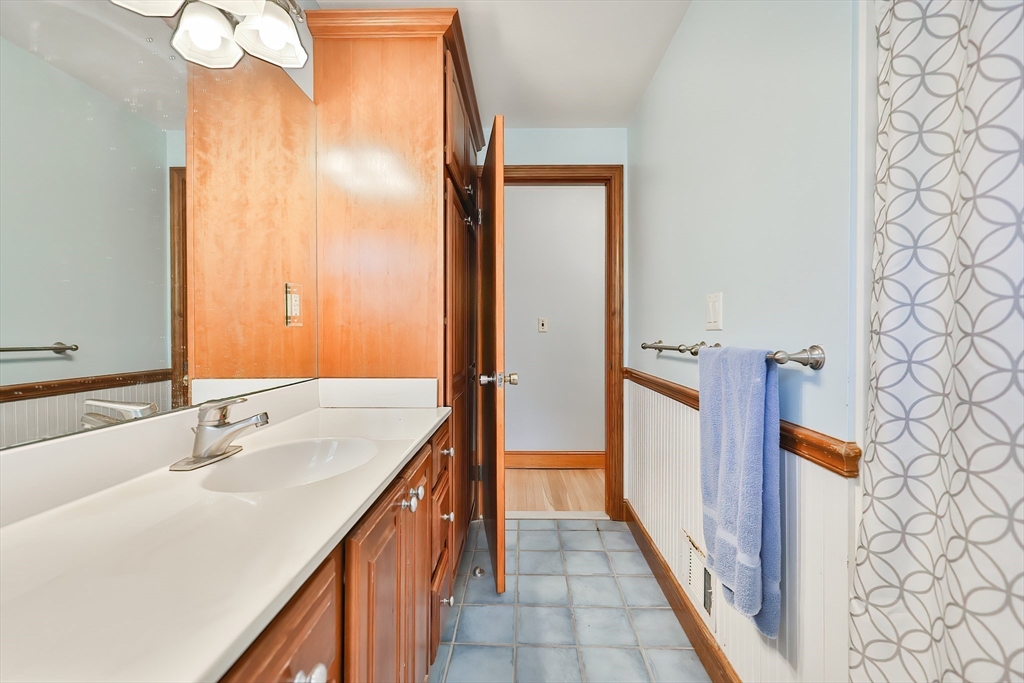 4 Morningside Dr
