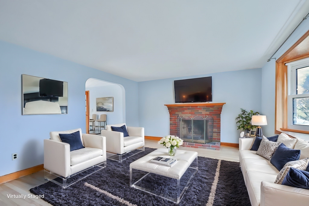 4 Morningside Dr