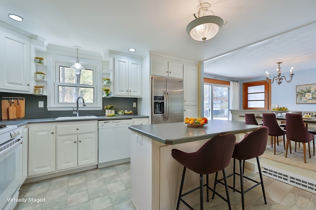4 Morningside Dr