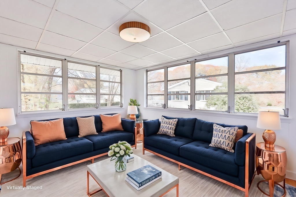 4 Morningside Dr