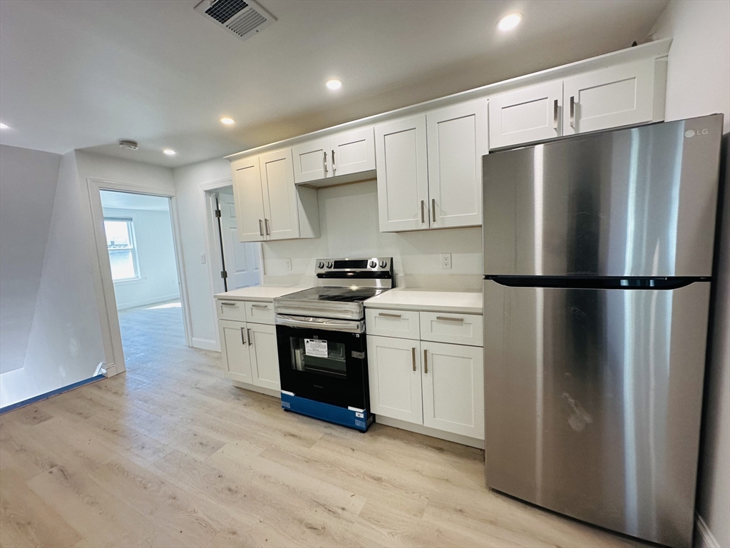 49 Platt St # 2