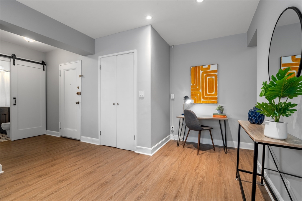 106 Evans Rd # 1B