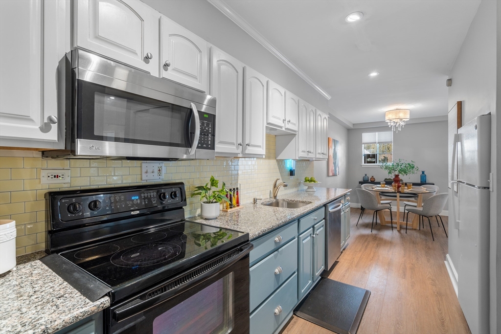 106 Evans Rd # 1B