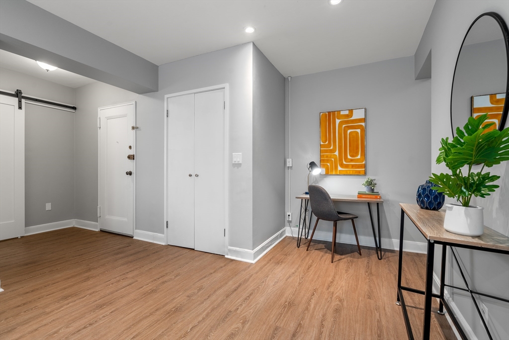 106 Evans Rd # 1B
