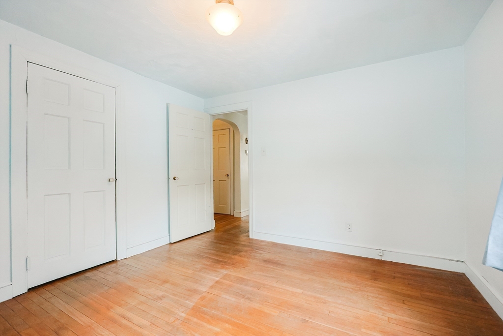 28 Ponkapoag Way