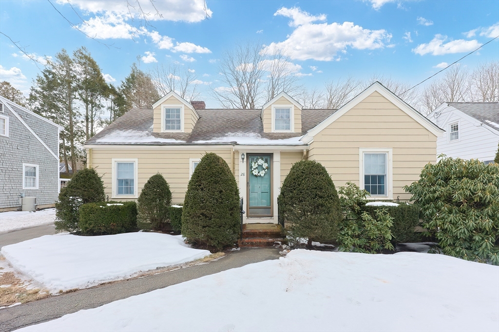 28 Ponkapoag Way