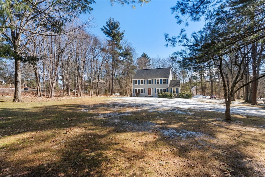 45 Heritage Dr