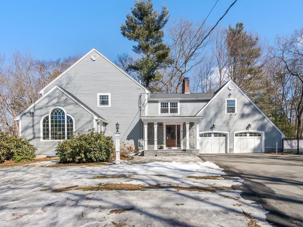45 Heritage Dr