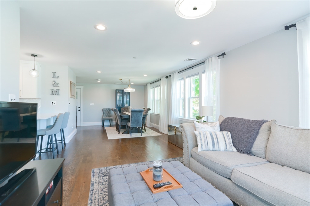 98-2 Wellsmere Road # 2