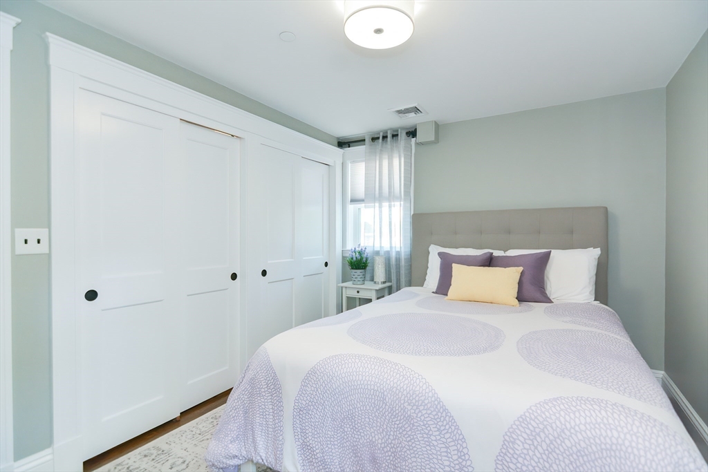 98-2 Wellsmere Road # 2
