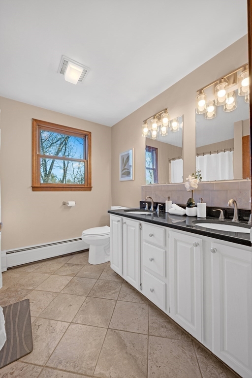 125 Jenks St