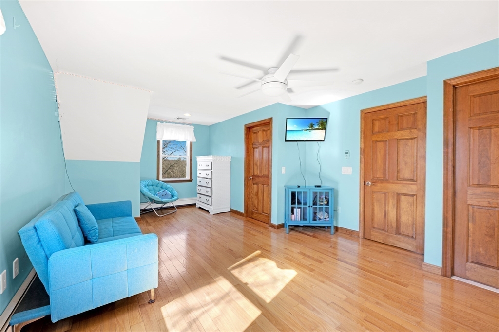 125 Jenks St