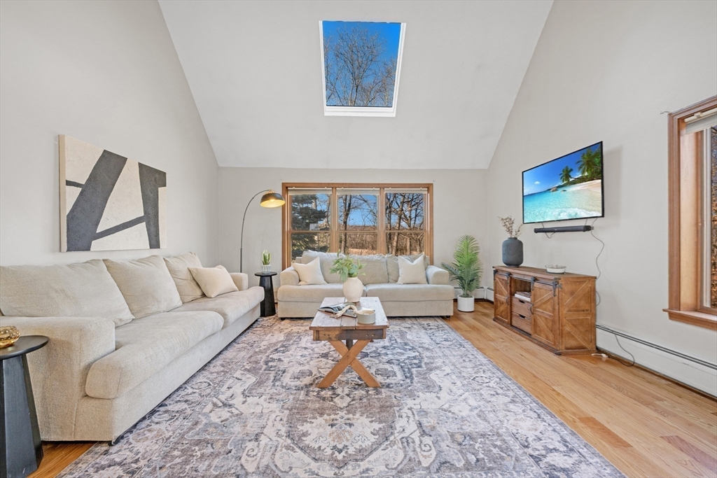 125 Jenks St
