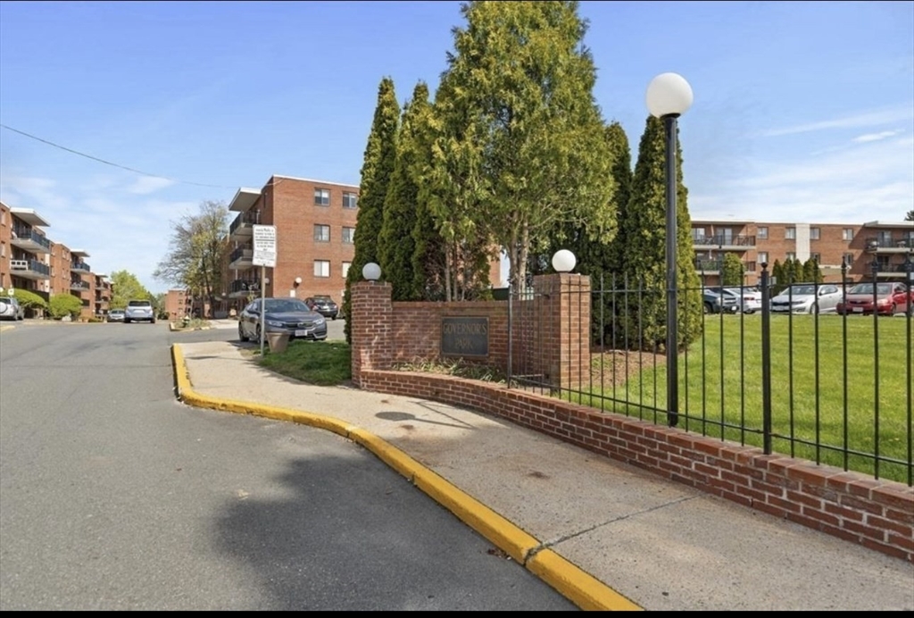 800 Governors Dr # 24