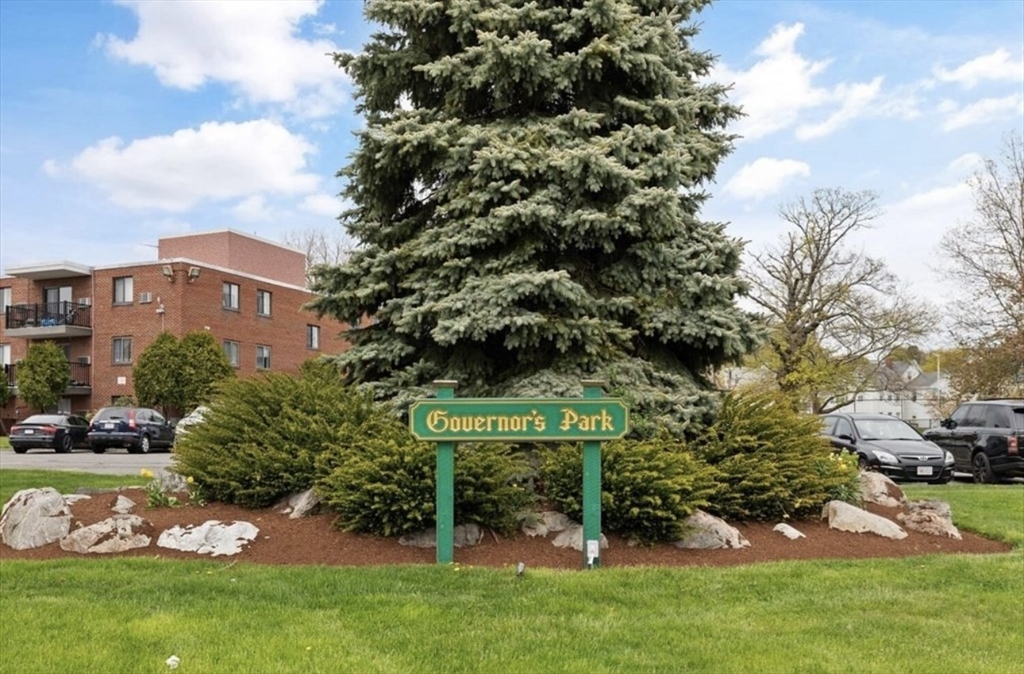 800 Governors Dr # 24