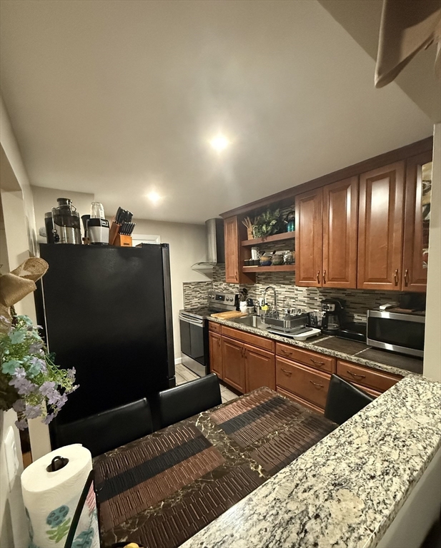800 Governors Dr # 24