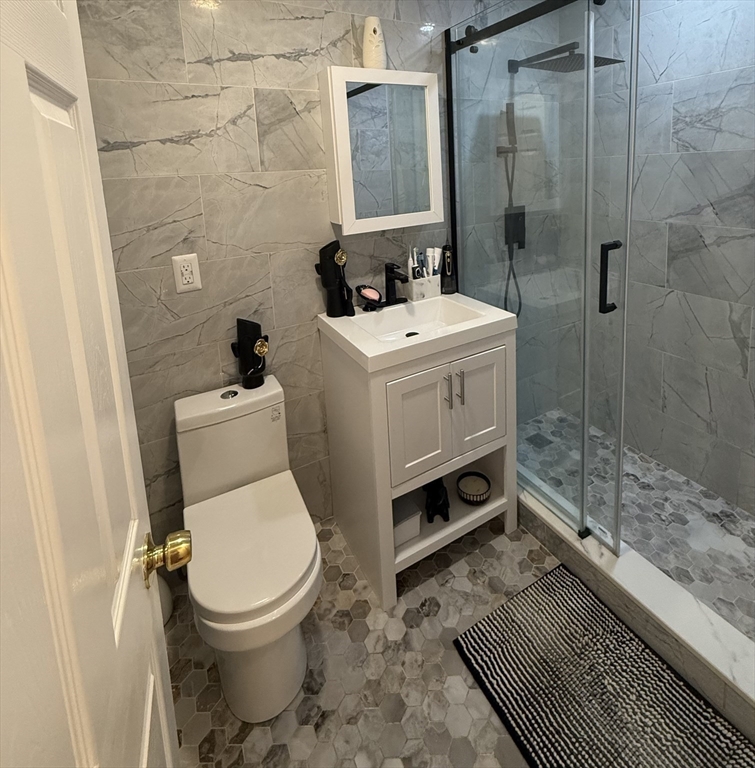 800 Governors Dr # 24