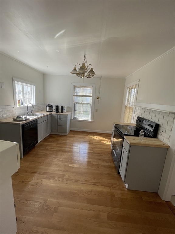 49 Church St # 1