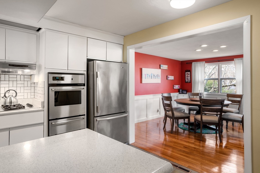 37 Hemlock St