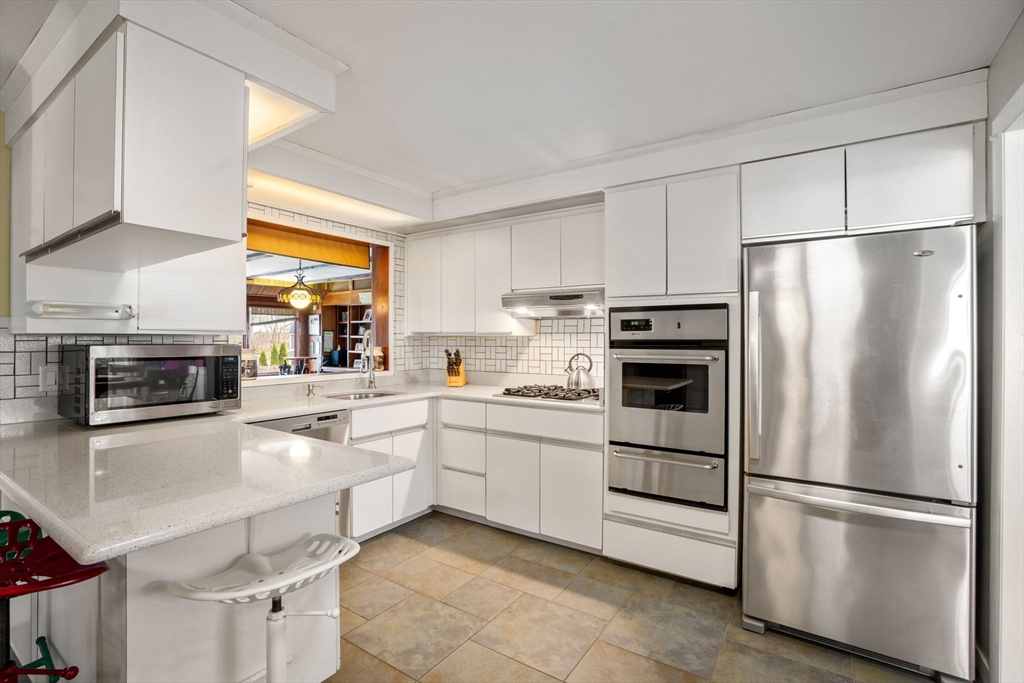 37 Hemlock St