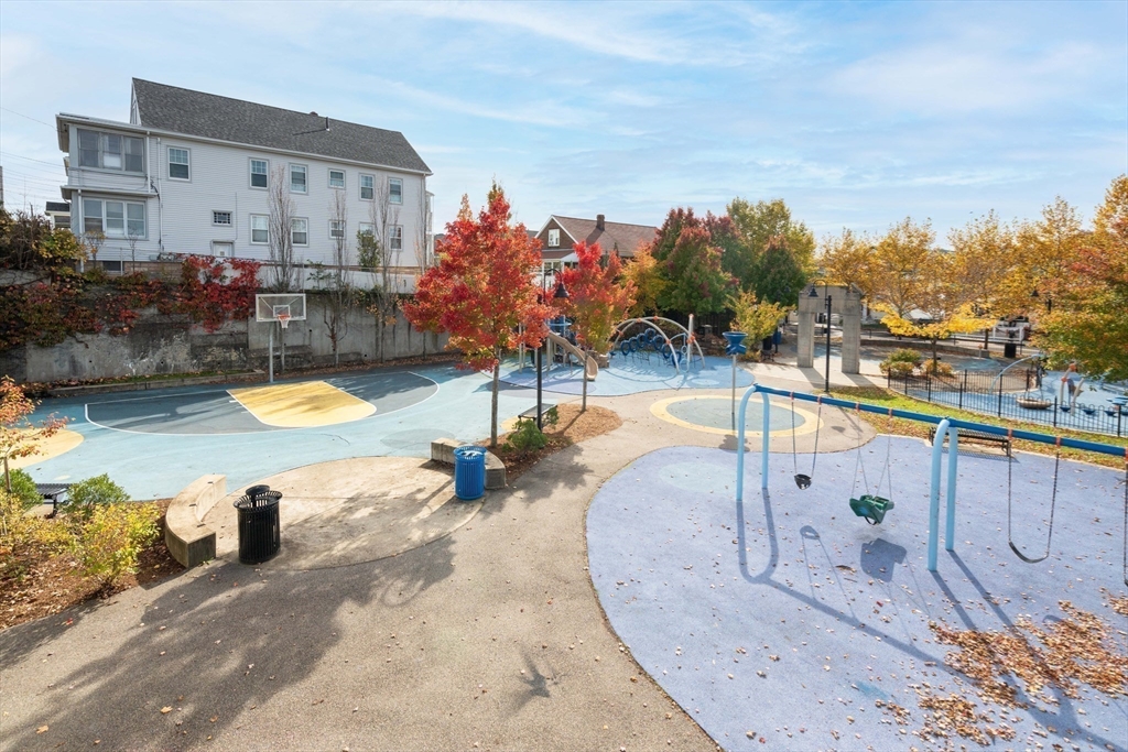 79 Puritan Rd # 2