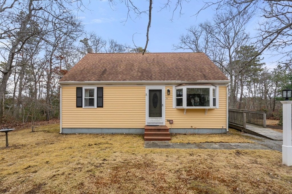 76 Kompass Dr