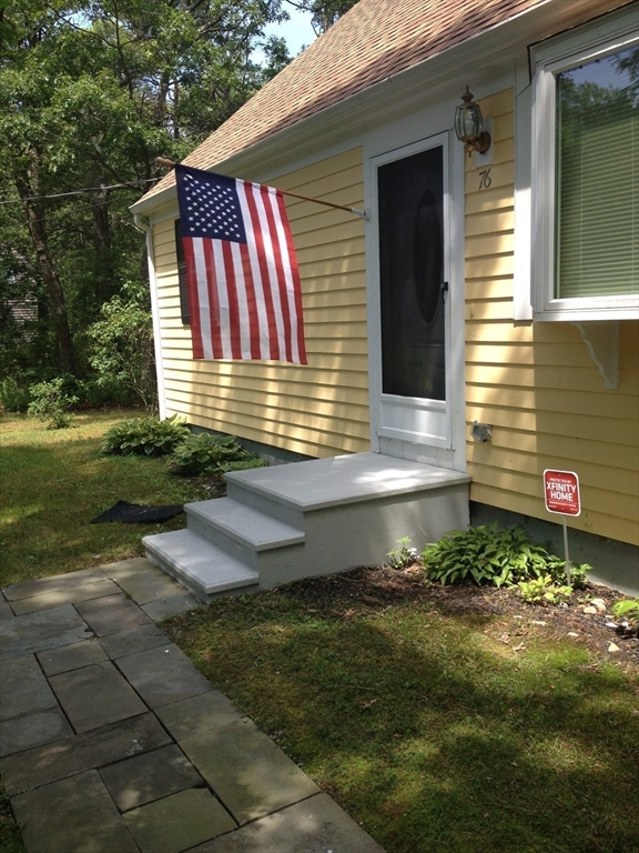 76 Kompass Dr