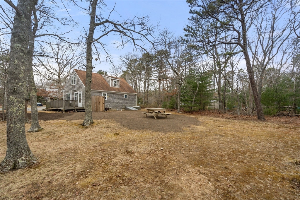 76 Kompass Dr