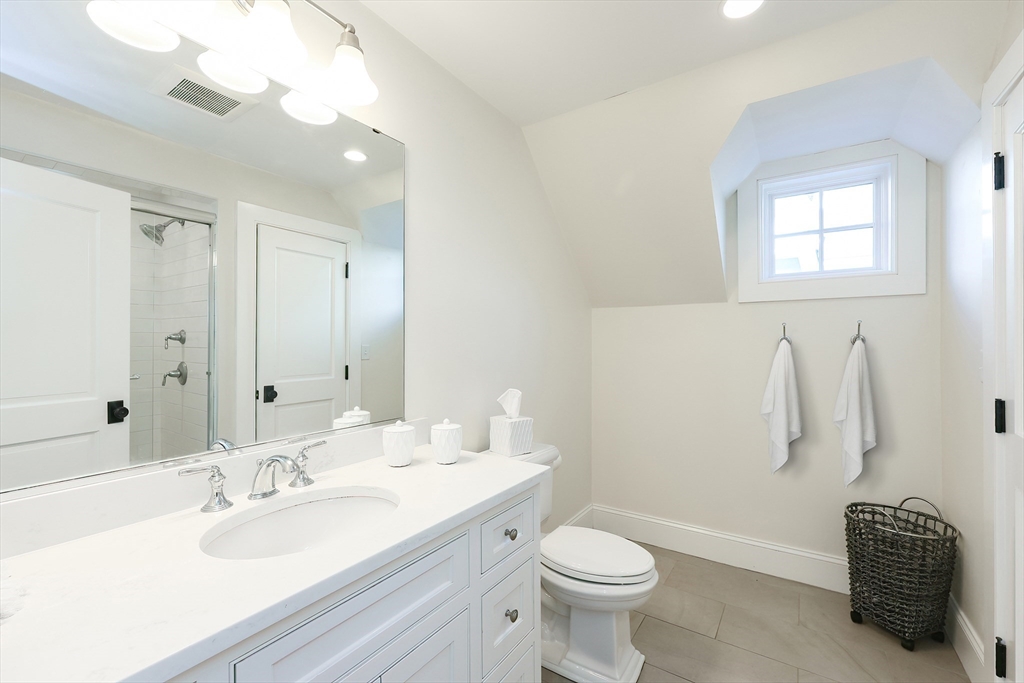 24 Maple Street # 24
