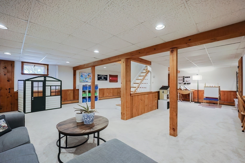 9 Masconemet Avenue