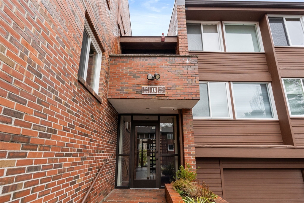 241 Perkins # B302