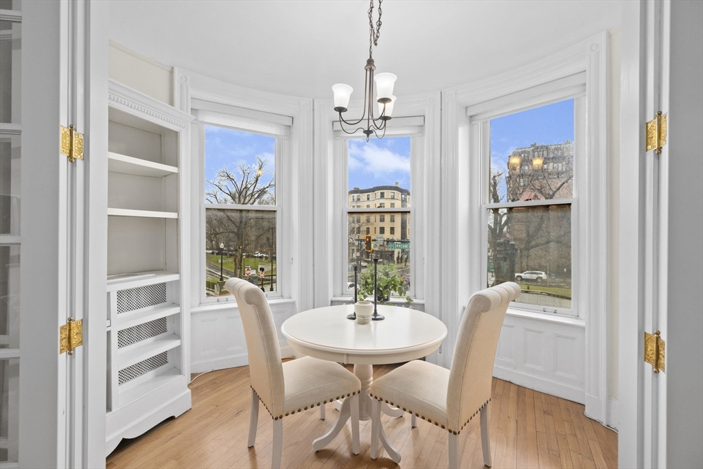 362 Commonwealth Ave # 2H