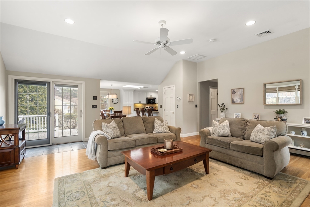 6 Marlyn Rd